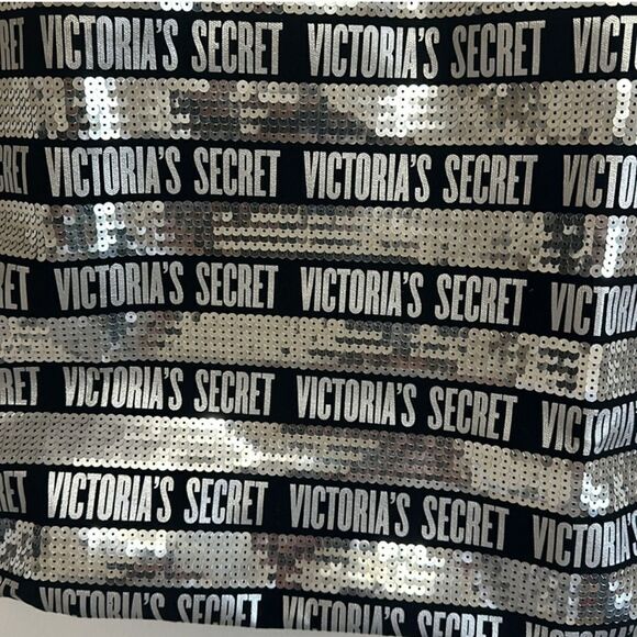 New Victoria’s Secret Sequin Zipper Zip Top Large Travel Tote - Picture 5 of 8